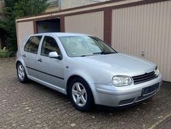 Silber Gebraucht 2001 VW Golf IV Edition Limousine | 1.200 € (Guter Preis)