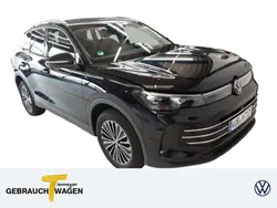 Schwarz Gebraucht 2024 VW Tiguan Elegance SUV | 38.540 € (Guter Preis)