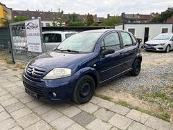 Blau Gebraucht 2006 Citroën C3 Comfort Kleinwagen | 1.900 € (Fairer Preis)