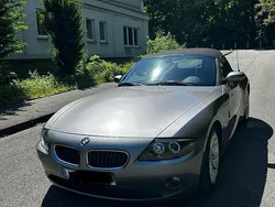 Braun Gebraucht 2005 BMW Z4 Cabrio | 9.950 € (Fairer Preis)
