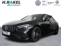 Schwarz Gebraucht 2023 Mercedes A35 AMG AMG Limousine | 41.950 € (Fairer Preis)