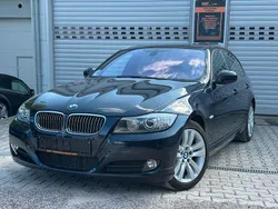 Blau Gebraucht 2009 BMW 320 Sport Line Limousine | 12.900 €