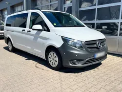 Weiß Gebraucht 2017 Mercedes Vito Van / Kleinbus | 14.000 €
