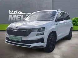 Moonweiß Gebraucht 2024 Skoda Karoq SportLine SUV | 39.980 € (Fairer Preis)