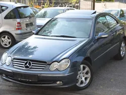 Tansanitblau Gebraucht 2002 Mercedes CLK240 Elegance Coupé | 3.690 € (Guter Preis)