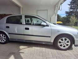 Silber Gebraucht 2003 Opel Astra Elegance Limousine | 1.400 € (Fairer Preis)