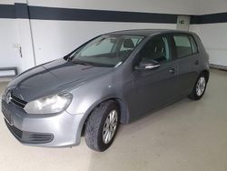 Grau Gebraucht 2011 VW Golf VI Comfortline Limousine | 2.499 € (Superpreis)