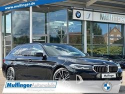 Schwarz 2 Gebraucht 2022 BMW 530 Performance Kombi | 43.490 € (Teuer)