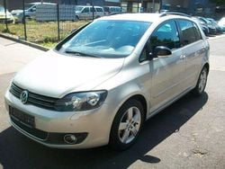 Gold Gebraucht 2011 VW Golf Plus Cross Style Van / Kleinbus | 4.900 € (Fairer Preis)