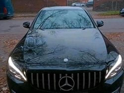 Schwarz Gebraucht 2014 Mercedes 190 Limousine | 16.800 €