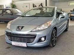 Bleu inari Gebraucht 2009 Peugeot 207 CC Premium Cabrio | 3.350 € (Etwas zu teuer)