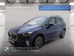 Blau Gebraucht 2024 BMW 216 Active Tourer Luxury Line Van / Kleinbus | 27.709 € (Fairer Preis)