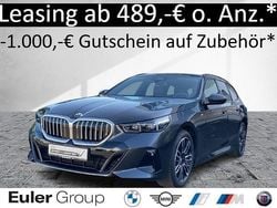 Grau Gebraucht 2024 BMW 520 Performance Kombi | 46.890 € (Superpreis)