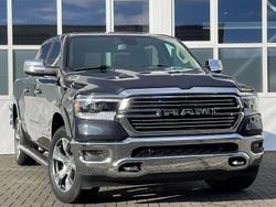 Grau Gebraucht 2020 Dodge Ram Abholung | 44.900 € (Guter Preis)
