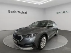 Graphitegrau metallic met. Gebraucht 2022 Skoda Octavia Kombi | 27.930 € (Superpreis)