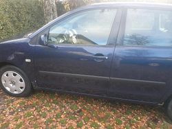 Blau Gebraucht 2002 VW Polo Kleinwagen | 1.150 € (Fairer Preis)