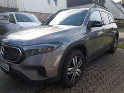 Grau Gebraucht 2022 Mercedes EQB250 SUV | 29.900 € (Superpreis)