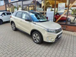 Beige Neu 2024 Suzuki Vitara Comfort SUV | 26.450 € (Guter Preis)