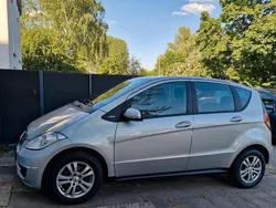 Silber Gebraucht 2011 Mercedes A160 Kleinwagen | 3.600 € (Guter Preis)