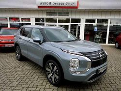 Grau Gebraucht 2025 Mitsubishi Outlander P-HEV Edition SUV | 48.950 €