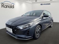 Braun Gebraucht 2019 Hyundai i20 Trend Kleinwagen | 19.890 €