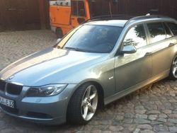 Grau metallic Gebraucht 2006 BMW 320 Kombi | 11.200 €