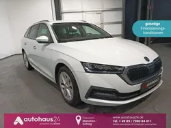 Weiß Gebraucht 2021 Skoda Octavia Ambition Kombi | 20.970 € (Fairer Preis)