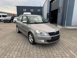 Beige Gebraucht 2010 Skoda Fabia GreenLine Kleinwagen | 1.990 € (Fairer Preis)