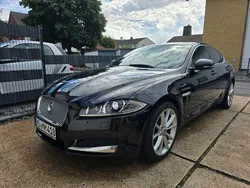 Schwarz Gebraucht 2014 Jaguar XF Limousine | 9.899 € (Superpreis)