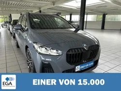 Grau metallic Gebraucht 2023 BMW 218 Active Tourer M Sport Van / Kleinbus | 31.880 € (Etwas zu teuer)