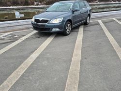 Grau Gebraucht 2010 Skoda Octavia Kombi | 3.499 € (Guter Preis)