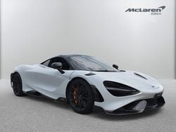 Weiß Gebraucht 2021 McLaren 765LT Coupé | 482.660 €
