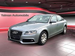 Grau Gebraucht 2009 Audi A4 Attraction Limousine | 5.990 € (Guter Preis)