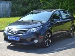 Blau Gebraucht 2013 Toyota Avensis Life Kombi | 8.490 € (Fairer Preis)
