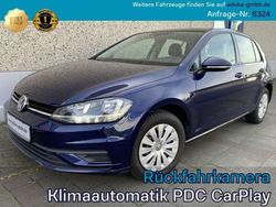 Blau Gebraucht 2018 VW Golf VII Trendline Limousine | 11.999 € (Guter Preis)
