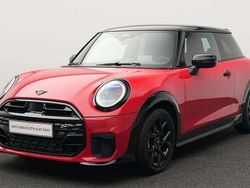 Rot Gebraucht 2024 Mini Cooper Kleinwagen | 27.445 € (Etwas zu teuer)