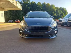 Blau Gebraucht 2020 Ford Galaxy Titanium Van / Kleinbus | 21.700 € (Fairer Preis)