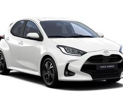 Weiß Neu 2025 Toyota Yaris Hybrid Limousine | 22.990 € (Guter Preis)