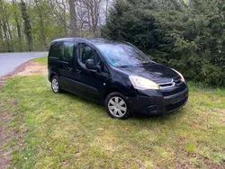 Schwarz Gebraucht 2009 Citroën Berlingo Van / Kleinbus | 4.000 € (Teuer)
