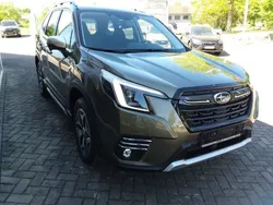 Grün Neu 2024 Subaru Forester Comfort SUV | 38.990 € (Fairer Preis)