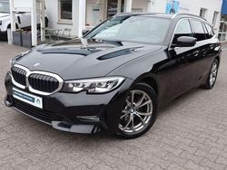 Schwarz ii Gebraucht 2021 BMW 318 Sport Line Kombi | 21.880 € (Fairer Preis)