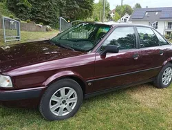 Rot Gebraucht 1992 Audi 80 Limousine | 5.300 €