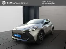 Shimmering silver metall Neu 2025 Toyota C-HR SUV | 35.790 € (Guter Preis)