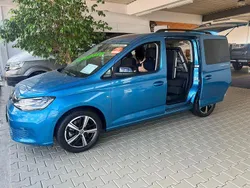 Blau Gebraucht 2022 VW Caddy California Van / Kleinbus | 32.950 € (Fairer Preis)