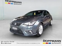 Grau Gebraucht 2024 Seat Ibiza FR Limousine | 21.990 € (Etwas zu teuer)