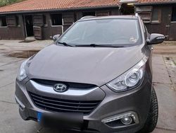 Braun Gebraucht 2012 Hyundai ix35 SUV | 17.000 €