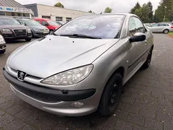 Grau Gebraucht 2001 Peugeot 206 CC Platinum Cabrio | 990 € (Guter Preis)