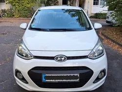 Weiß Gebraucht 2015 Hyundai i10 YES! Silver Kleinwagen | 7.720 € (Fairer Preis)