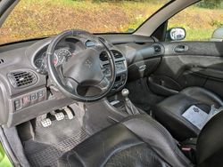 Grün Gebraucht 2003 Peugeot 206 CC Cabrio | 1.200 € (Guter Preis)