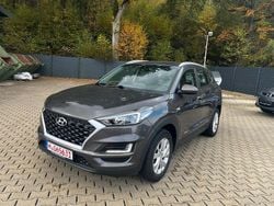 Grau Gebraucht 2019 Hyundai Tucson Pure SUV | 17.490 € (Fairer Preis)